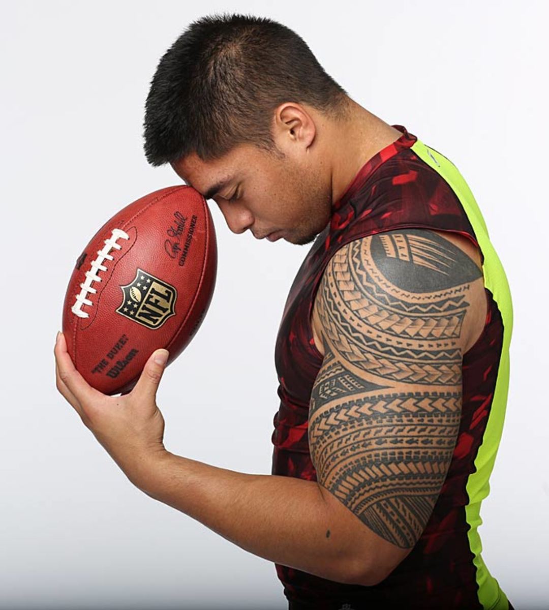 140314010654-manti-teo-single-image-cut.jpg